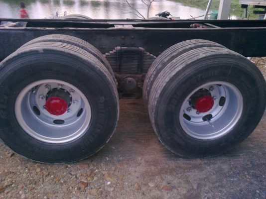 HINO  FL17  220   แรงม้า  ราคา  550000  บาท   สวยเกินรุ่น