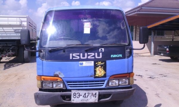 รถบรรทุก 4 ล้อ ISUZU NKR55E1 ปี39
