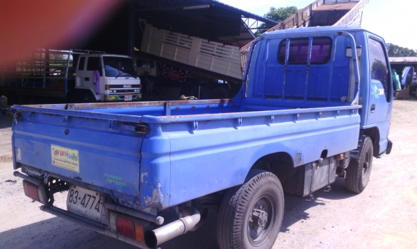 รถบรรทุก 4 ล้อ ISUZU NKR55E1 ปี39