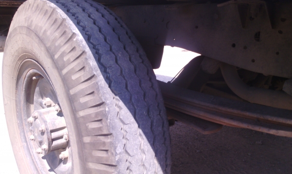 รถบรรทุก 4 ล้อ ISUZU NKR55E1 ปี39