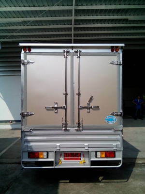 ราคากระบะพื้นเรียบ พร้อมหลังคาอลูมิเนียม เป็นของแถมของเรา Mitsubishi Triton Nissan Navara ราคากระบะพื้นเรียบ พร้อมหลังคาอลูมิเนียม เป็นของแถมของเรา Mitsubishi Triton Nissan Navara