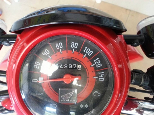 scoopy i ปี 55 แดงดำ กท306 เครื่องดีมากๆ รภแม่บ้าน 21,000 เดิมๆ เครื่องดีมาก เงียบสนิท วิ่งน้อย ไมล์8,xxx km รถแม่บ้าน ผู้หญิงใช้ ภาษี 58 รามคำแหง1/1 เบเวอรี่แมนชั่น ไลน์ dettdett