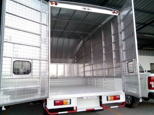 กระบะพื้นเรียบ พร้อมหลังคาอลูมิเนียม  ไม่ต้องซื้อ เพราะมันเป็นของแถม