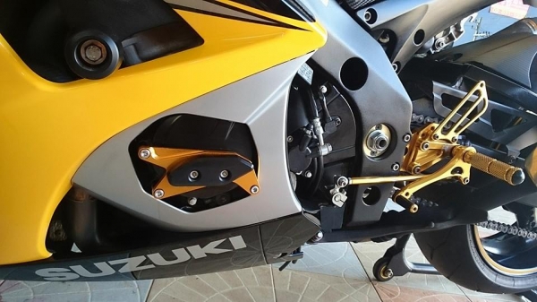 ขาย GSXR1000 K7 สพม สวยสด ของแต่งคุ้ม (พร้อมส่ง) ลดราคากันไปเลย 315000 บาท