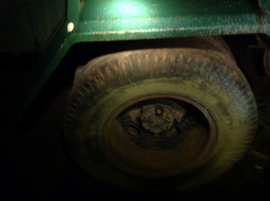 ขายรถดูดส้วมรถนำ้ 6ล้อเล็กisuzu 85แรง