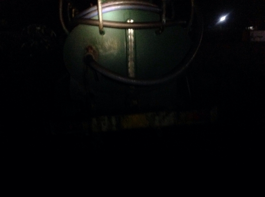 ขายรถดูดส้วมรถนำ้ 6ล้อเล็กisuzu 85แรง