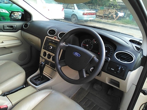 ขาย ford focus 5door ปี2006เกียร์auto ขาย ford focus 5door ปี2006เกียร์auto