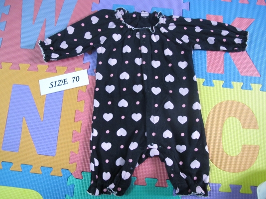 เสื้อผ้าเด็กมือสอง 3 ตัว 100 บาท เสื้อผ้าเด็กมือสอง 3 ตัว 100 บาท