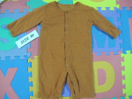 เสื้อผ้าเด็กมือสอง 3 ตัว 100 บาท เสื้อผ้าเด็กมือสอง 3 ตัว 100 บาท