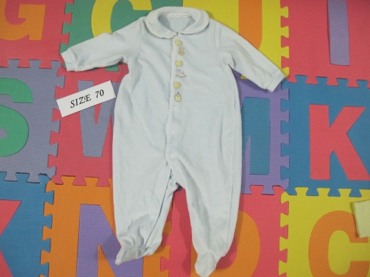 เสื้อผ้าเด็กมือสอง 3 ตัว 100 บาท เสื้อผ้าเด็กมือสอง 3 ตัว 100 บาท