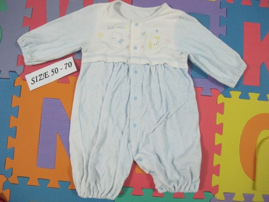 เสื้อผ้าเด็กมือสอง 3 ตัว 100 บาท เสื้อผ้าเด็กมือสอง 3 ตัว 100 บาท