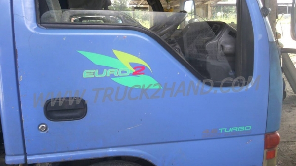 รถบรรทุก 6 ล้อดัมพ์ ยี่ห้อ ISUZU EURO2 เครื่อง 130 แรงม้า รถบรรทุก 6 ล้อดัมพ์ ยี่ห้อ ISUZU EURO2 เครื่อง 130 แรงม้า