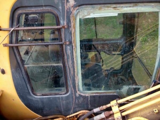 รถแบคโฮ KOMATSU PC120-6 รถแบคโฮ KOMATSU PC120-6