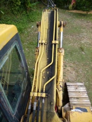 รถแบคโฮ KOMATSU PC120-6 รถแบคโฮ KOMATSU PC120-6