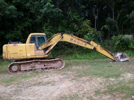 รถแบคโฮ KOMATSU PC120-6 รถแบคโฮ KOMATSU PC120-6