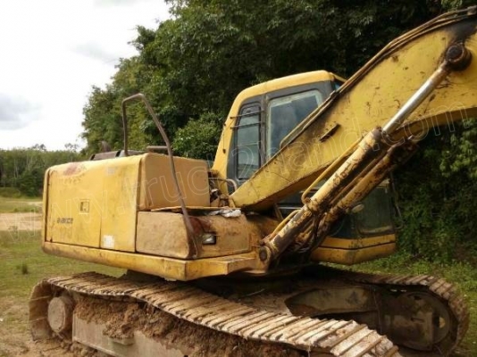 รถแบคโฮ KOMATSU PC120-6 รถแบคโฮ KOMATSU PC120-6