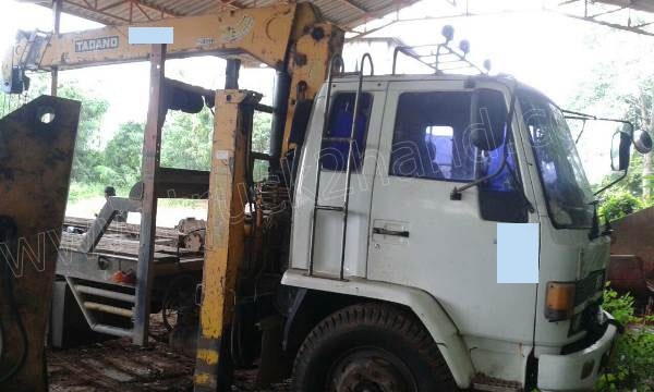 รถบรรทุก ISUZU ROCKY 175  ขับเคลื่อน 1 เพลา เครน 4 ตัน