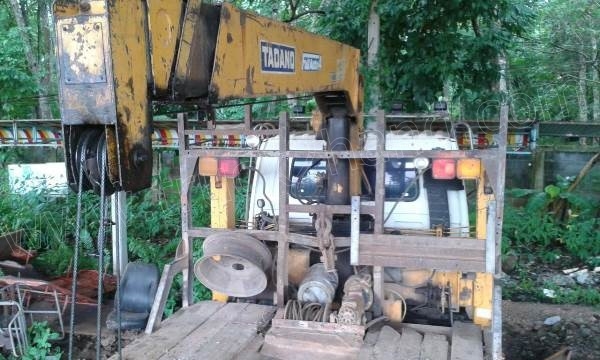 รถบรรทุก ISUZU ROCKY 175 ขับเคลื่อน 1 เพลา เครน 4 ตัน รถบรรทุก ISUZU ROCKY 175 ขับเคลื่อน 1 เพลา เครน 4 ตัน