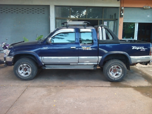 ขายรถกระบะ TOYoTA ไทเกอร์แคบ 4+4 ปี 44 ขายรถกระบะ TOYoTA ไทเกอร์แคบ 4+4 ปี 44