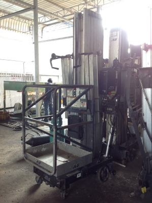 รถกระเช้า JLG 41AM 41.8 FT