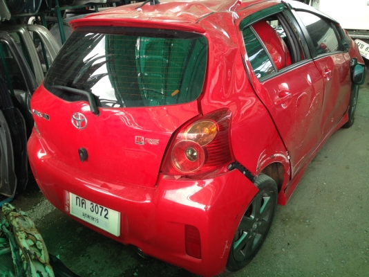 ขายซาก TOYOTA YARIS 1.5G RS ปี12 สีแดง ทะเบียนผ่านไม่จอด ไม่โดนชุดหน้า เครื่องเกียร์เทวดา แอร์แบ็คไม่ยิง