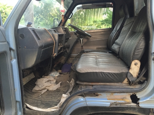 6 ล้อกลาง กะบะสแตนเลส