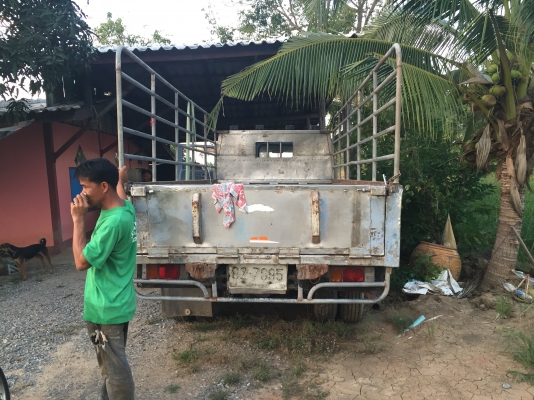 6 ล้อกลาง กะบะสแตนเลส