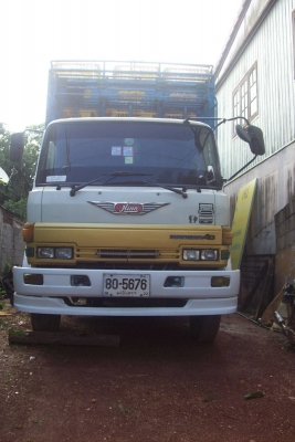 รถสิบล้อ 3เพลา บรรทุกไก่ ส่งบริษัท CP มีงานตลอดชีวิต จำนวน 495 กล่อง มีแอร์พร้อม วิ่งงานได้ทันทีครับ