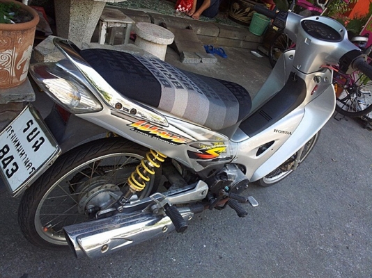 Wave 125s สตาร์ทมือ Wave 125s สตาร์ทมือ