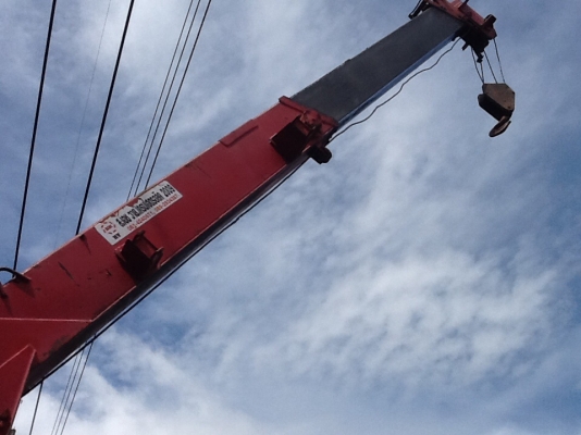 หกล้อโต้โยต้า พื้นเรียบ  ติดเครน  2.5 ตัน   พร้อมใช้งาน  เล่มพร้อม...