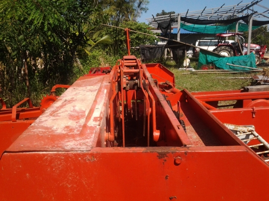 ขายตามสภาพเครื่องอัดฟางใช้งานได้เลย ขายตามสภาพเครื่องอัดฟางใช้งานได้เลย