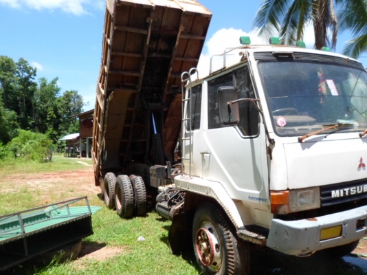 เหมา ขาย PC200-5 Hino 929 ท้ายลาด FUSO FN527 MA