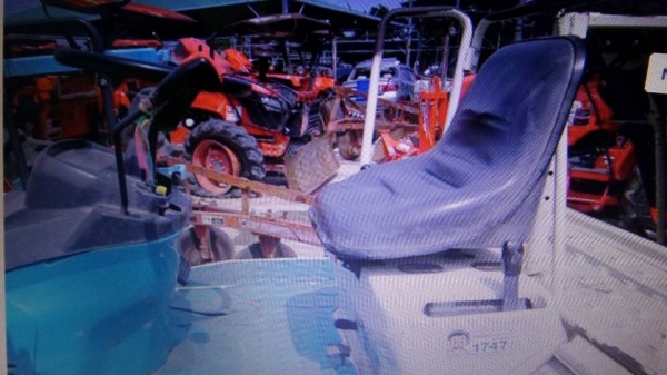 ขายรถปลูกข้าวคูโบต้า 6 แถว แบบนั้งขับ พร้อมใช้