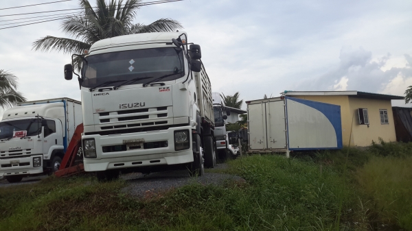 รถบรรทุกIsuzu FXZ 360 แรงม้า กระบะบรรทุกดั้มท์สามมิตร ยางเรเดี้ยนสวย 10 เส้น รั้ว 4 เส้น ปี 54 รถบรรทุกIsuzu FXZ 360 แรงม้า กระบะบรรทุกดั้มท์สามมิตร ยางเรเดี้ยนสวย 10 เส้น รั้ว 4 เส้น ปี 54