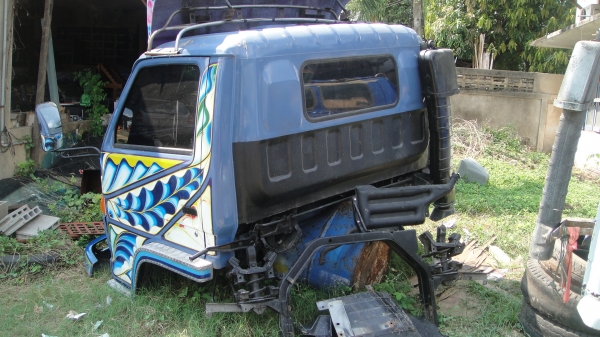 หัว ISUZU NPR สีใหม่สวย ขาดีดหน้า-หลัง ของครบ ยกใส่ได้เลย ราคาถูก หัว ISUZU NPR สีใหม่สวย ขาดีดหน้า-หลัง ของครบ ยกใส่ได้เลย ราคาถูก