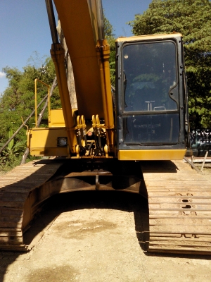 ขาย CAT E200 B สภาพเยี่ยม !!!! ขาย CAT E200 B สภาพเยี่ยม !!!!