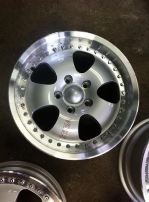 แม็ก ญี่ปุ่น. ยี่ห้อ WiLCOX.