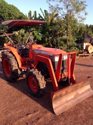 แทรกเตอร์คูโบต้า 3408 สภาพดีเดิมๆ มีผานดันหน้า และ โรตารี่ รถพร้อมใช้งาน