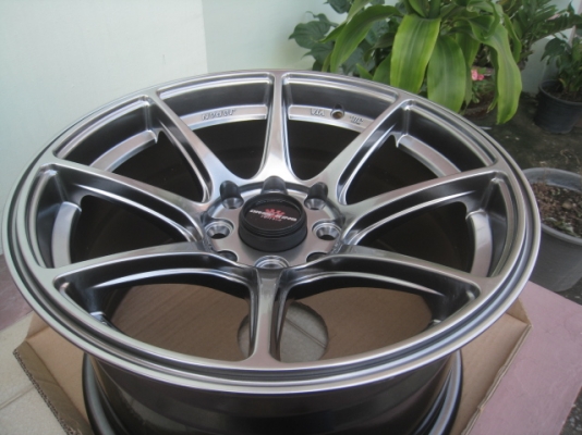 ขายล้อแม็กมือ1 ลายXXR 527 15"x8" et20 4รู100/114.3 สีไฮเปอร์แบล็ค สนใจติดต่อเล็กคลองสามครับ 081-3747940