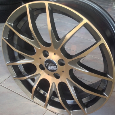 แม็กซ์ SSW มือสองสภาพดีมาก ขอบ 17-7 4รู100 ทั้งชุด 9,500