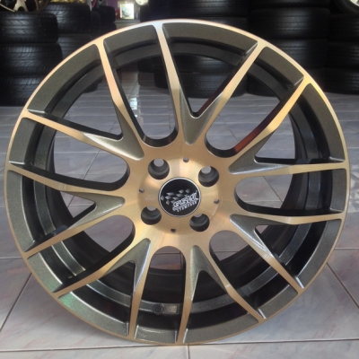 แม็กซ์ SSW มือสองสภาพดีมาก ขอบ 17-7 4รู100 ทั้งชุด 9,500