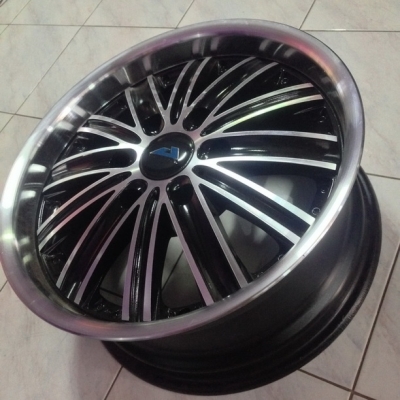 แม็กซ์ญี่ปุ่นมือสองสภาพดี ขอบ 17-7.5 6รู114