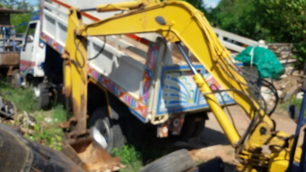 ด่วน!!!! KOMUTSU PC20-6 ราคาต่อรองได้