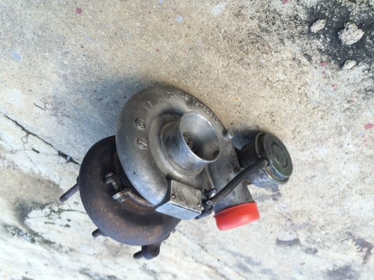 ขายครับ เทอร์โบ แมคโคEX200 กับเทอร์โบสิบล้อไอ้หลง0805802926