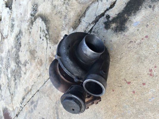 ขายครับ เทอร์โบ แมคโคEX200 กับเทอร์โบสิบล้อไอ้หลง0805802926