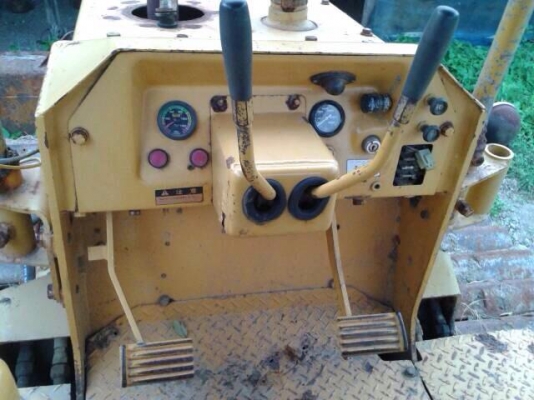 ขาย รถแทรกเตอร์ KOMATSU D31-17 ขาย รถแทรกเตอร์ KOMATSU D31-17