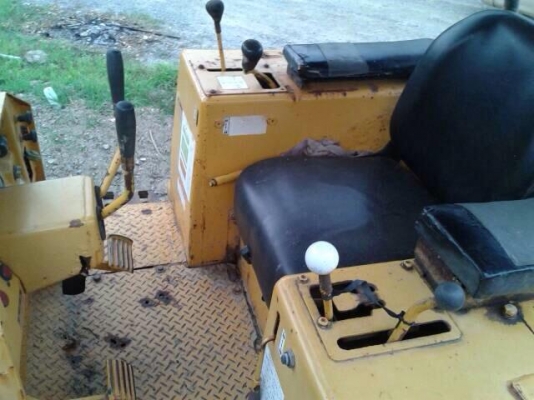 ขาย รถแทรกเตอร์ KOMATSU D31-17 ขาย รถแทรกเตอร์ KOMATSU D31-17