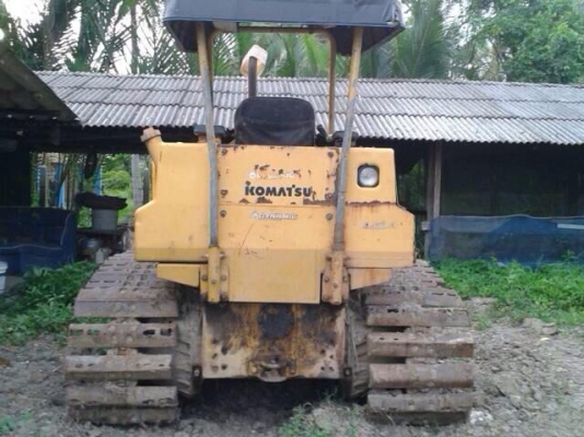 ขาย รถแทรกเตอร์ KOMATSU D31-17 ขาย รถแทรกเตอร์ KOMATSU D31-17