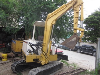 ขาย - รถขุด แบคโฮ สภาพสวย MITSUBISHI: MS030 (PC 30) มีลายหัวเจาะ หัวกระแทก พร้อมใช้งาน