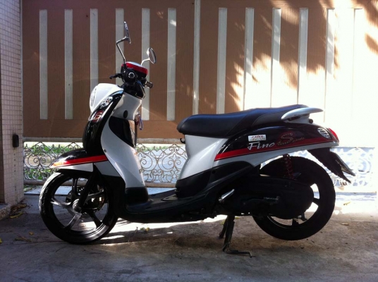 ขออนุญาติขาย Yamaha Fino 115cc ตัว TOP ลัอแม็ก โอนให้ฟรีครับ